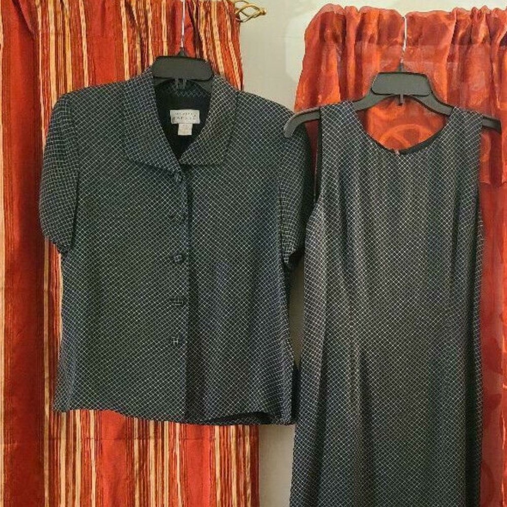 Vintage Adrianna Papell Black/White Diamond silk 2 Pc Suit Size 8